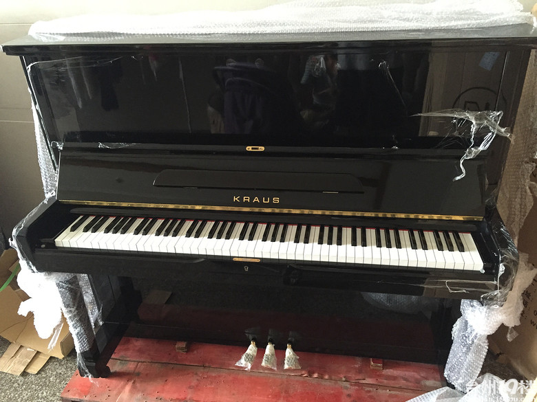 家里几台钢琴处理掉