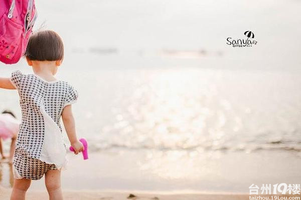 青梅如豆柳如眉,正是春游三亚时