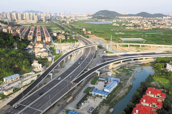 台州内环路1号立交初现雄姿