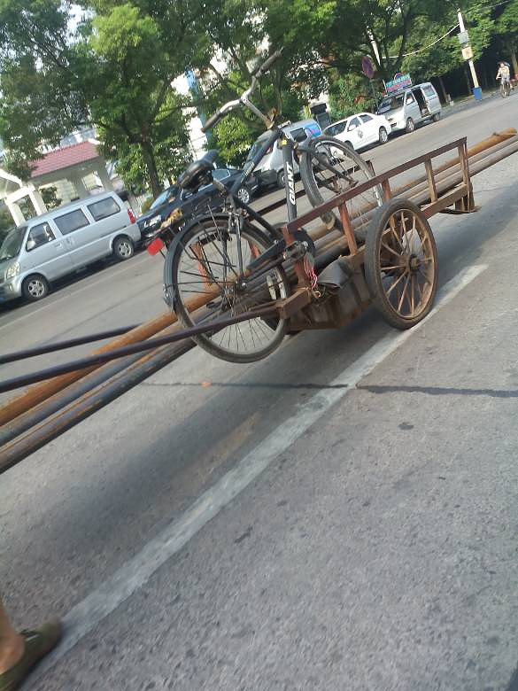 裝了電動的手拉車還叫人力手拉車嗎