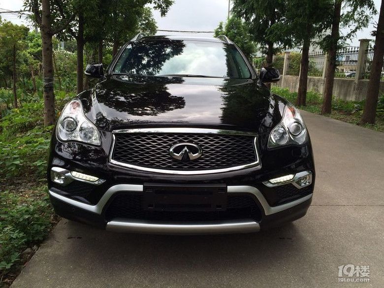 英菲尼迪qx50黑色