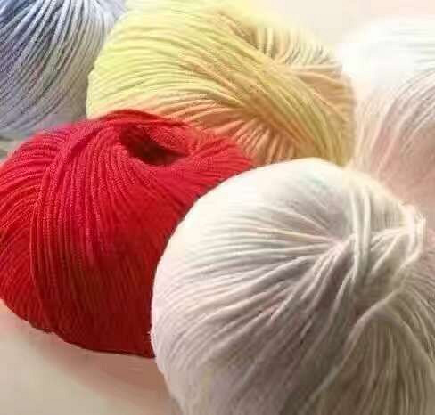 整个朋友圈都在晒对象,晒礼物,晒大餐,晒红包,我晒个毛线!