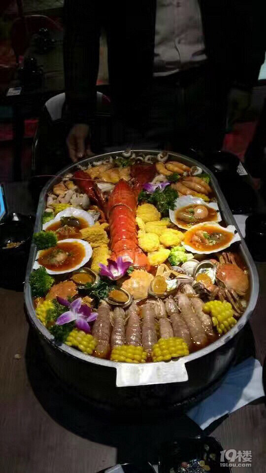 波士顿大龙虾海鲜大咖