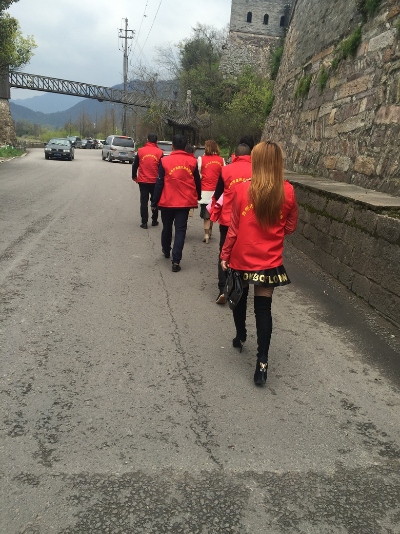 ̨������Ը־Ը��Э������̨�ݵ���̨Ϊ�ɾ��¸�����ο�ʽ�