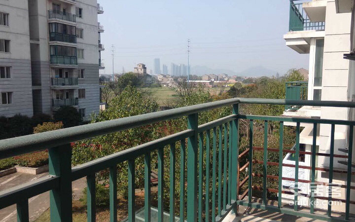 ��������Ա��Ƹ�С������