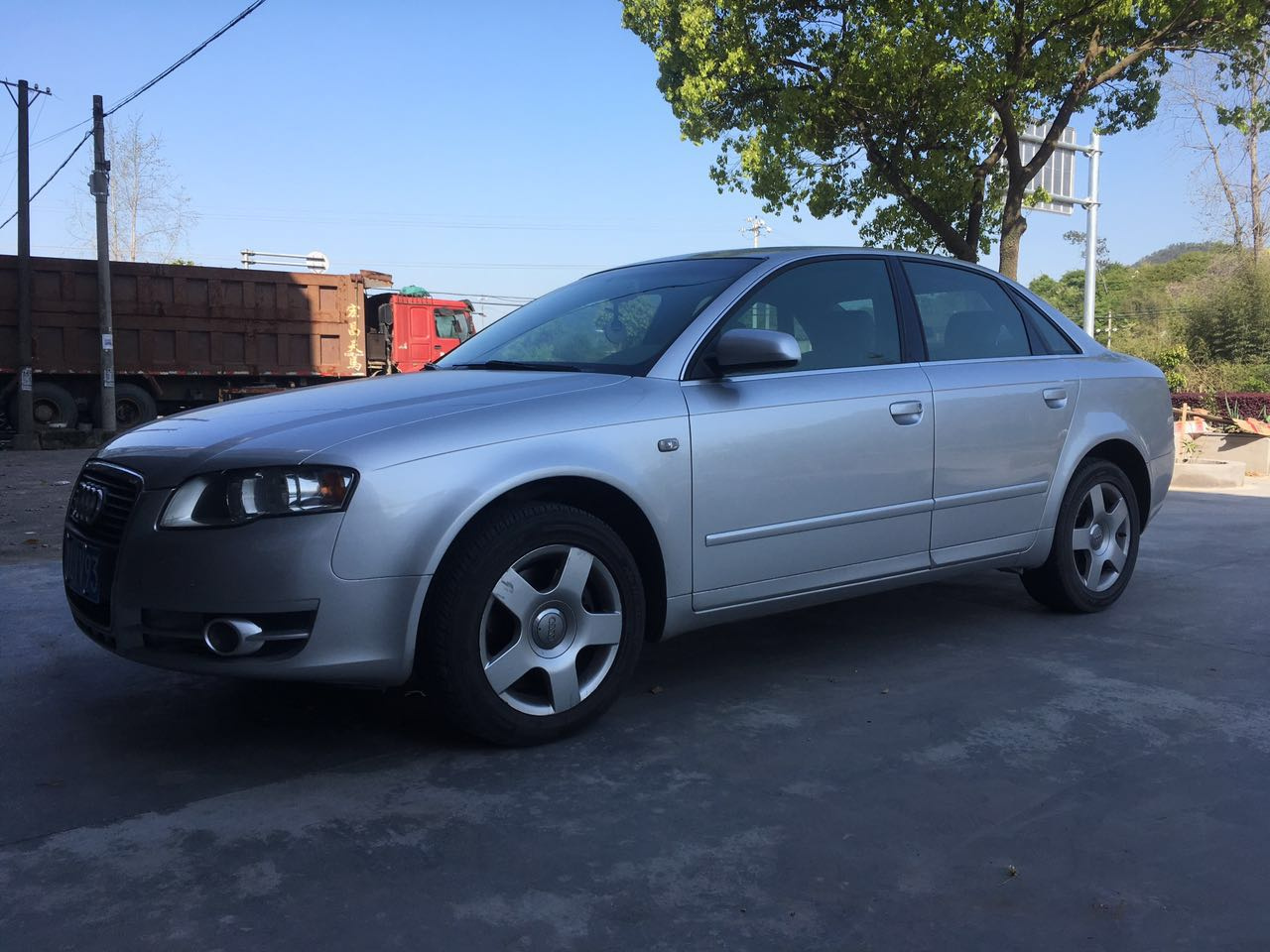 出手06年精品奥迪a4