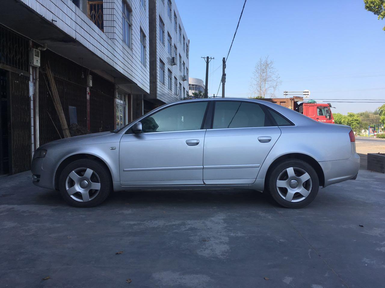 出手06年精品奥迪a4