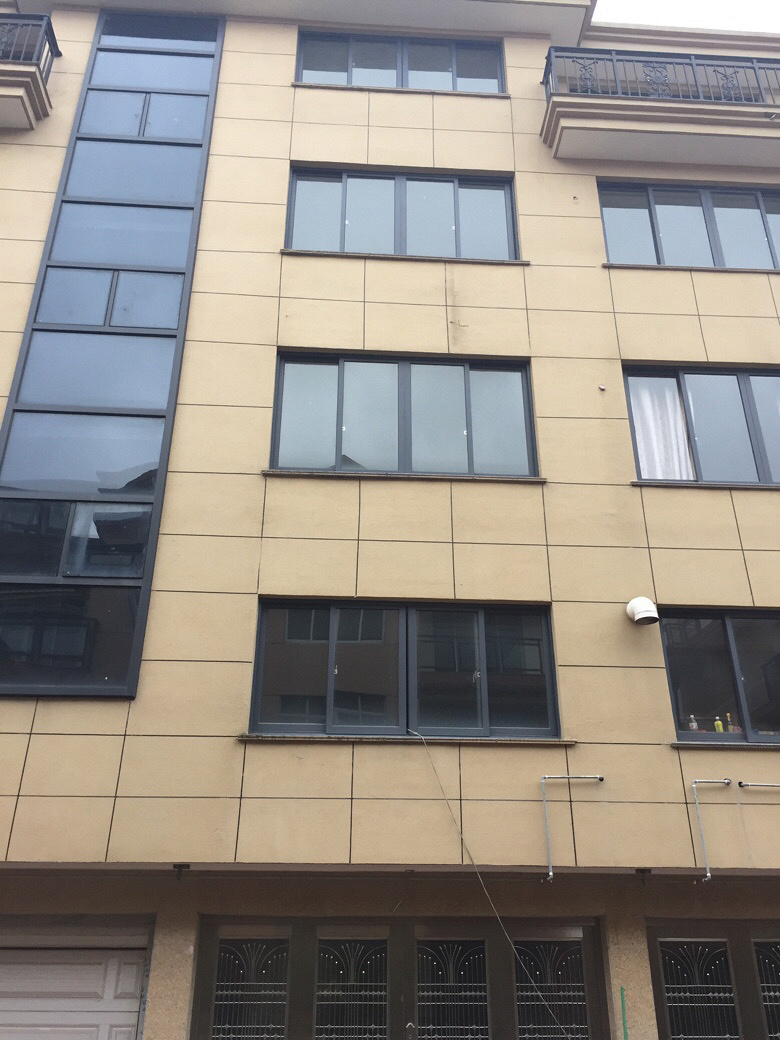 ���õ���ë�߷�����ˮ��δ��װ��ǽ��Ϳ��ǽ