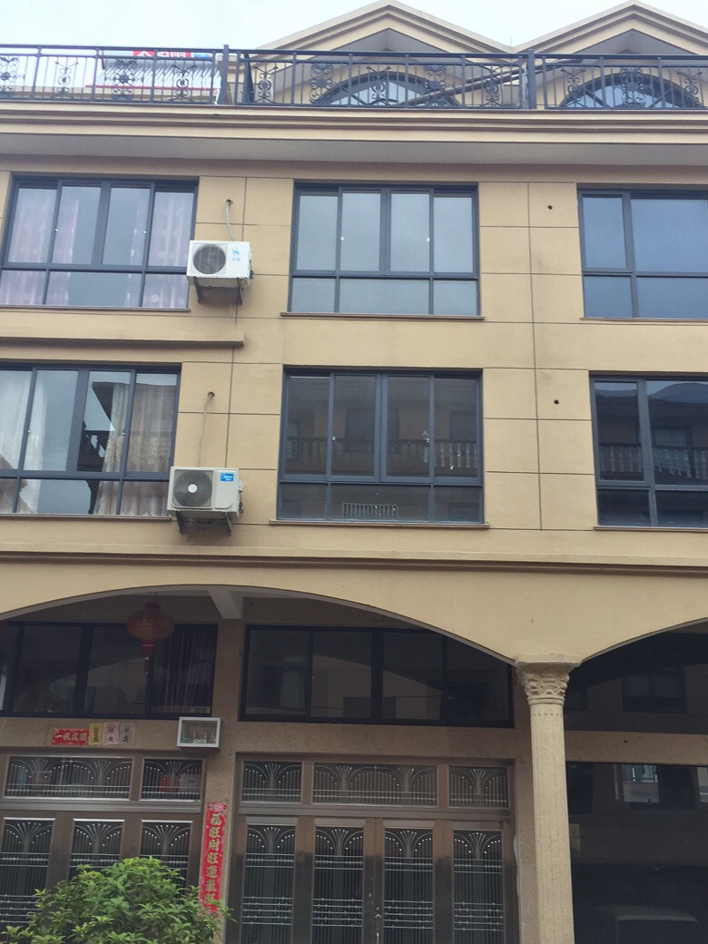 ���õ���ë�߷�����ˮ��δ��װ��ǽ��Ϳ��ǽ