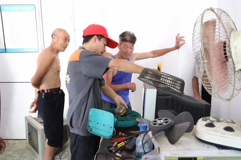 ���¿����ס���ĵĽŲ������ɾ������幤�߽���Ϫ�ӿڡ�ɳͷ��