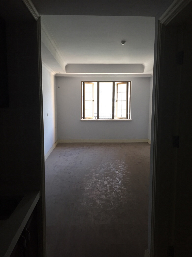 ·�Ÿ�̩��Ʒһ�ַ���Ԣ����