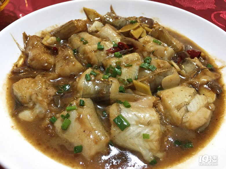 吴小妹排挡试吃反馈熟悉的台州特色家常菜