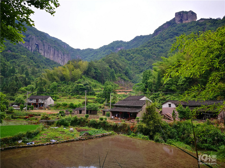 箬坳嶺古道一溪分永樂劍巖分兩村深岙桃源地重嶂幽寂中