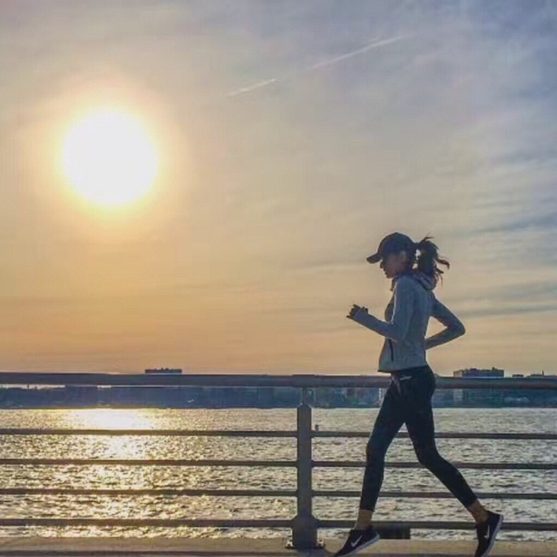 ת��������һ��һ˽�����鿨�����Ͱ��꽡����