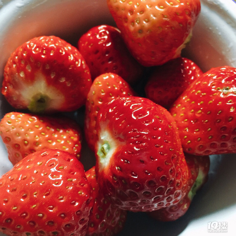 每天下班等我回家,给我准备水果的只有Wu