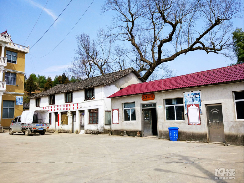 早春里的屿头乡山村