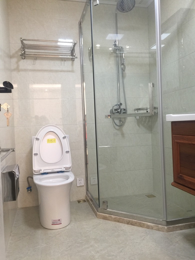 ���С����װ���׷�����
