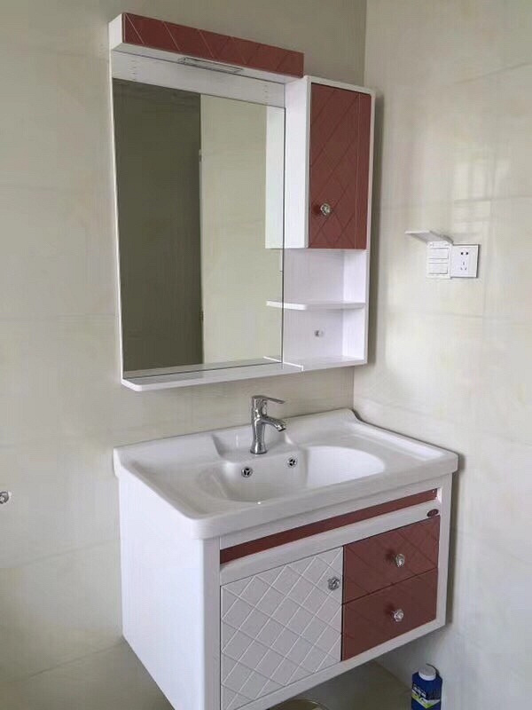 ����һ�и�����̩��ͥ��װ������