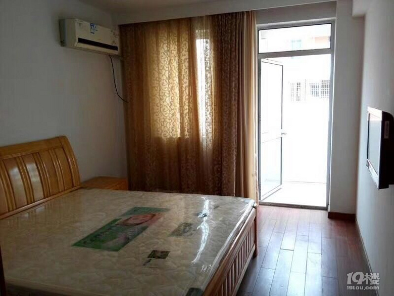 学诚小区120平好户型公摊少带车库仅售135万