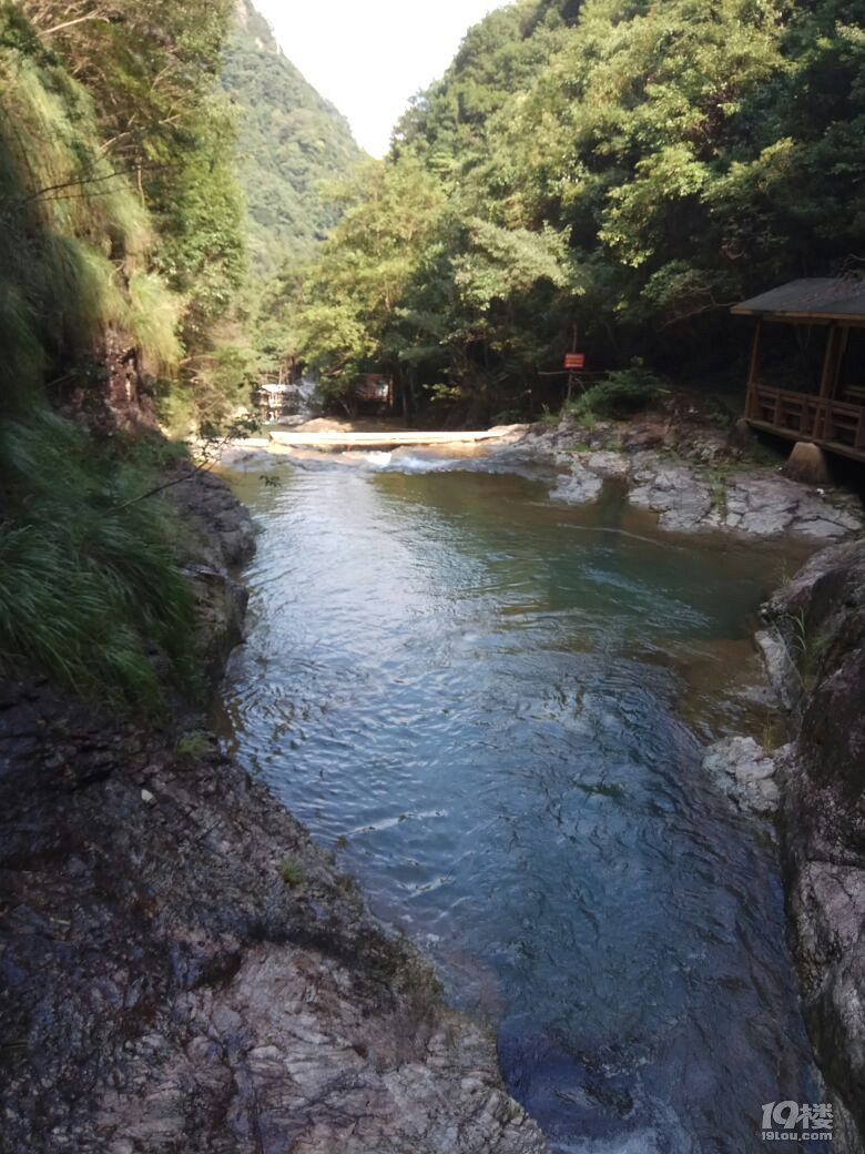 台州人免费游台州之布袋山