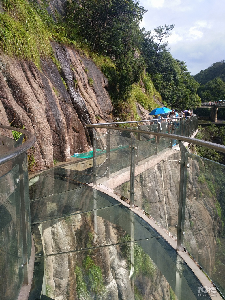 台州网红玻璃栈道我们去过了