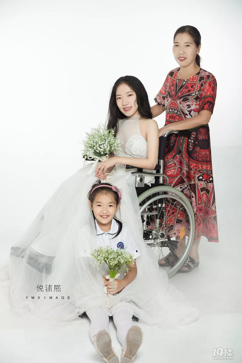 悦沐熙| 女孩,你自信微笑的样子真好看