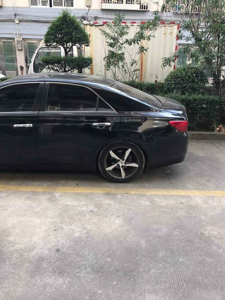 ����־��̥