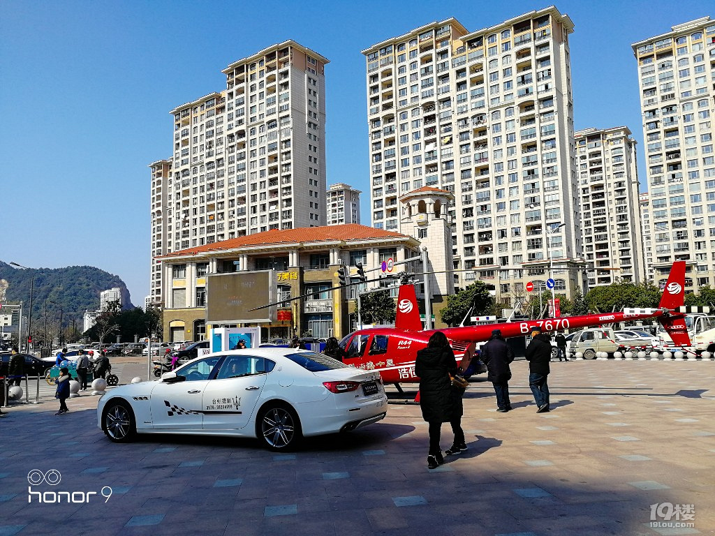 [随手拍]玛莎拉蒂和直升机相逢在鑫悦广场-讲白搭-台州19楼
