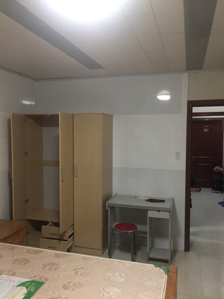 �������̳�ס������