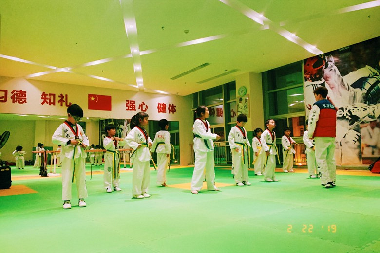 �������ҵ�С����Խ��Խ������