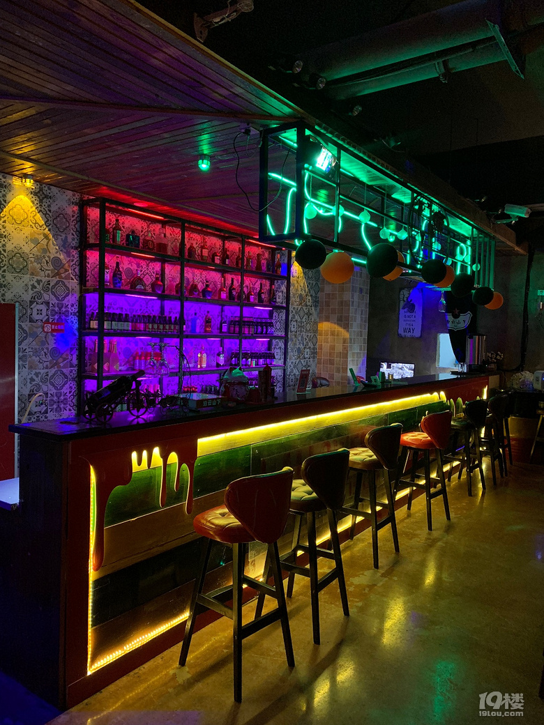 椒江市区酒吧转让-台州二手房-台州19楼