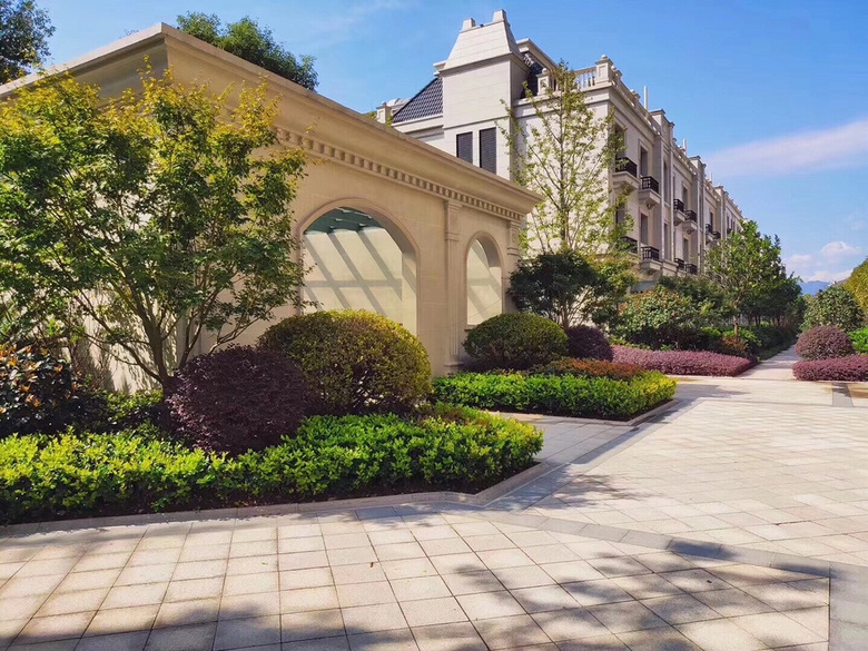 �׸��������ַ����ӣ��׸����򣬼���ס��С��������ȫ����ͨ��