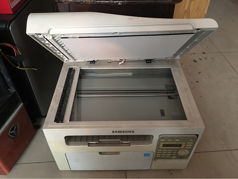 ���۸��ֶ�������