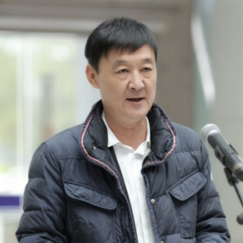 周卫平 作为商家代表发言