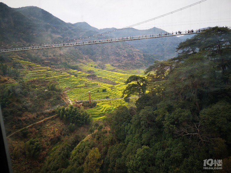 今年婺源篁岭人有点多