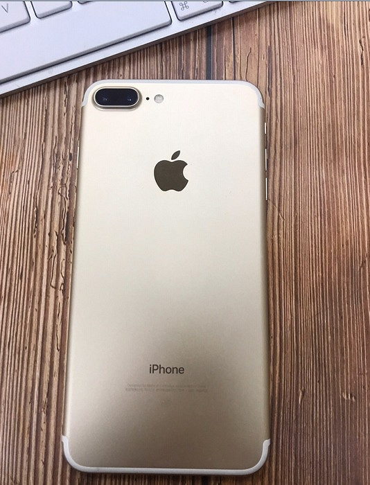 ��iPhone7 Plus��ɫ128G