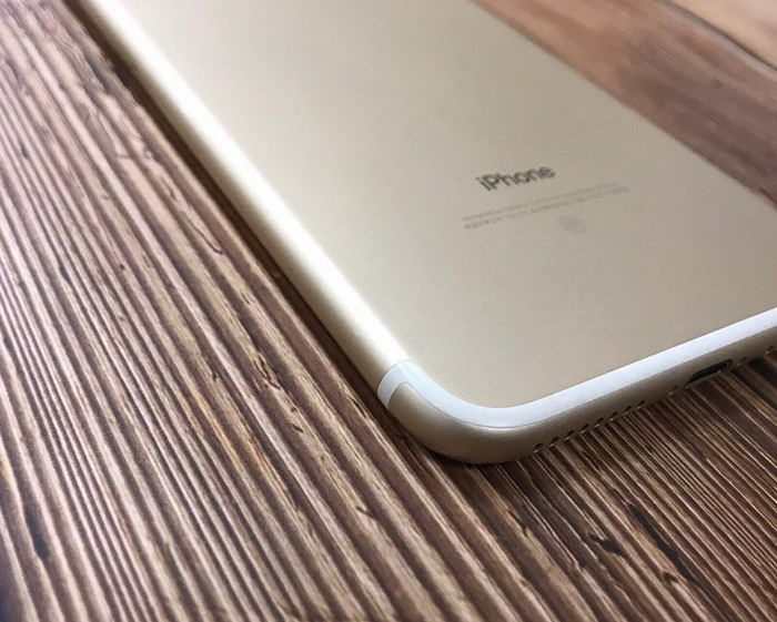 ��iPhone7 Plus��ɫ128G