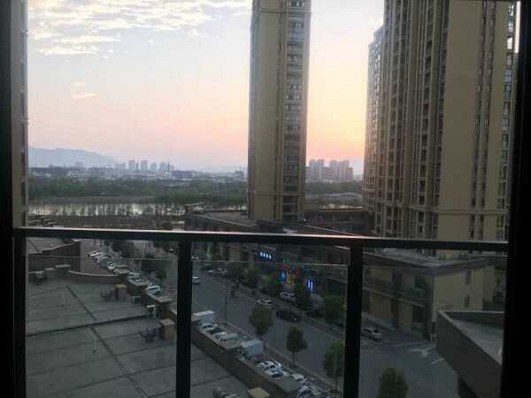 ���Ż�԰����һ��һ�����⡣ �����߲��г����������ù㳡 ��ͨ