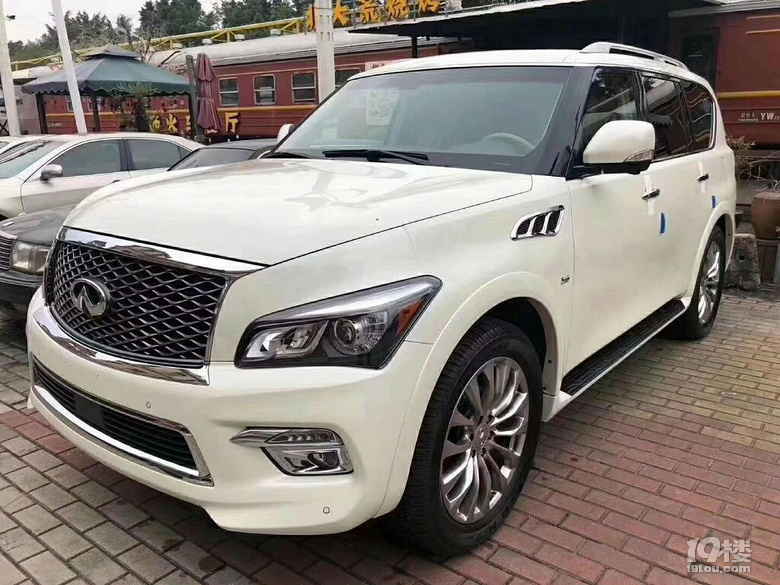 黄江二手车进口车豪车18款英菲尼迪qx80白色