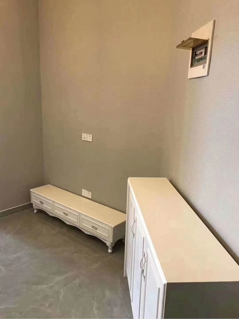 �۷�