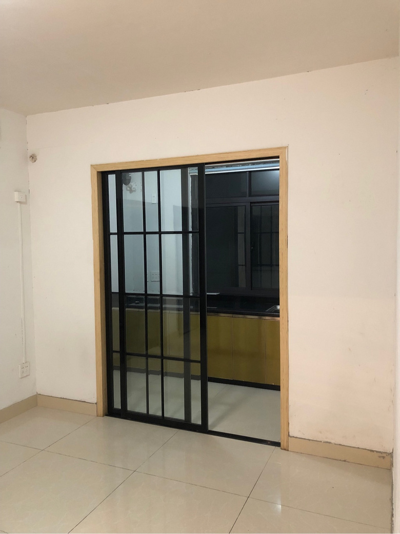������·�鳵Է�¼Ҿ߱�ŷ��3��һ������