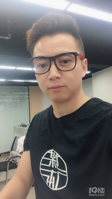 【1月相亲高楼】晒出你20年的第一张自拍照,来脱单找对象