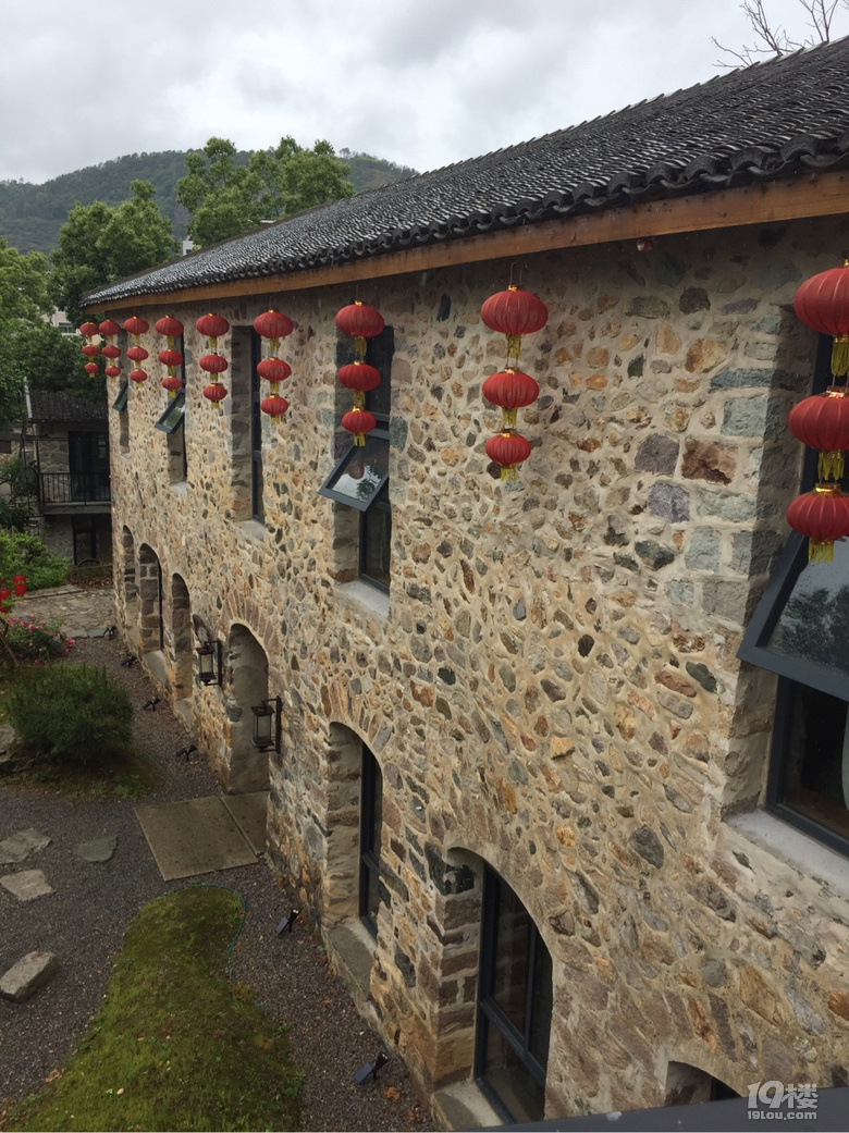 温岭坞根喜柿山谷