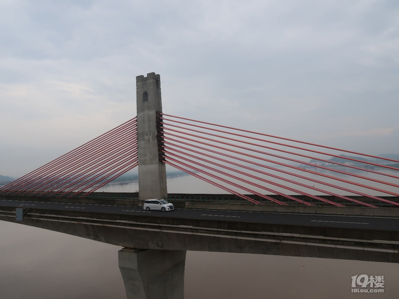 雨中探访台金铁路灵江特大桥台金高速市区连接线和向日葵花海