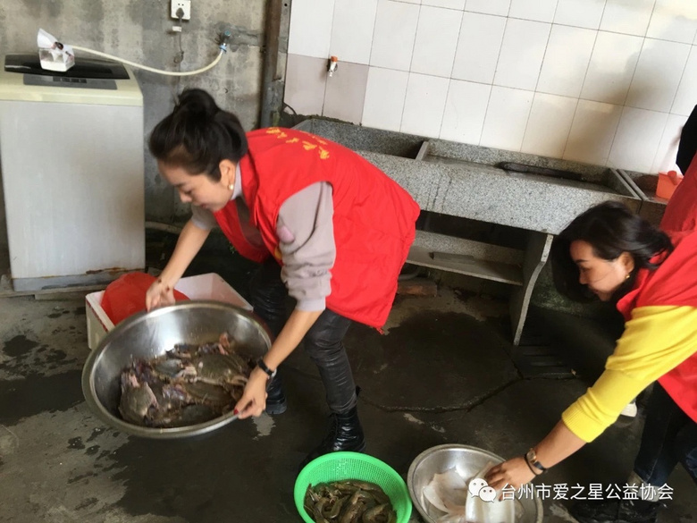 ���������� ��������ů------��ͷ�羴��Ժ��6�������ڻ�