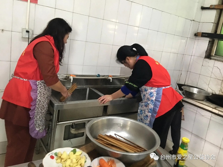 ���������� ��������ů------��ͷ�羴��Ժ��6�������ڻ�