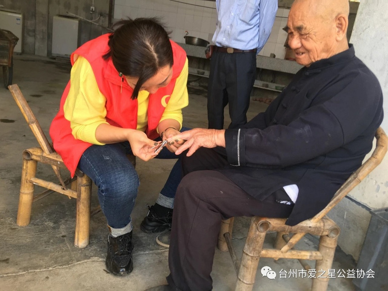 ���������� ��������ů------��ͷ�羴��Ժ��6�������ڻ�