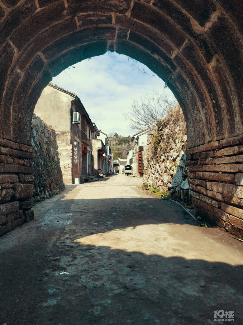 开着摩托周边游4桃渚古城