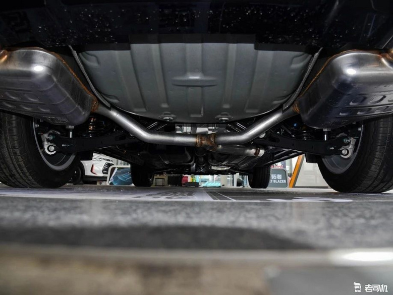 大过汉兰达的家用7座suv底盘扎实安全性高