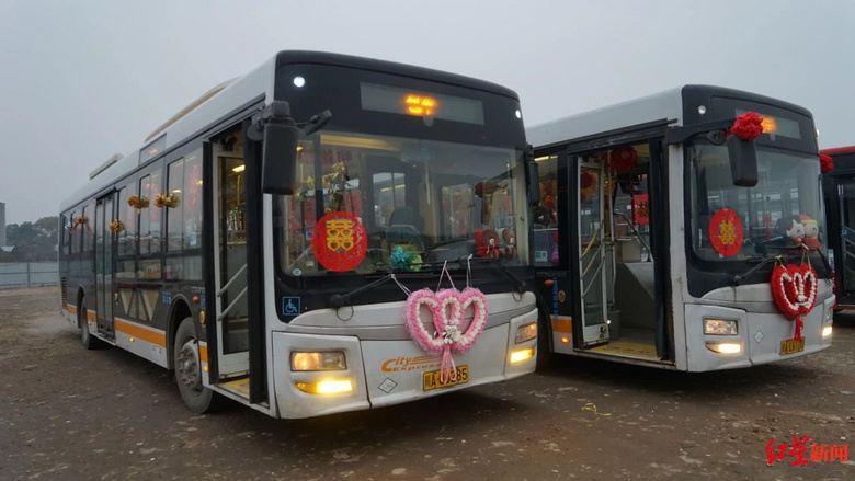 婚礼公交成为新时尚